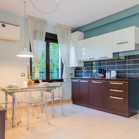 One Love Metropolitan Gardens Studio Appartement *