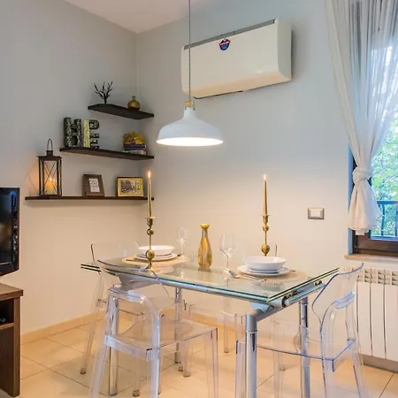 One Love Metropolitan Gardens Studio Бухарест