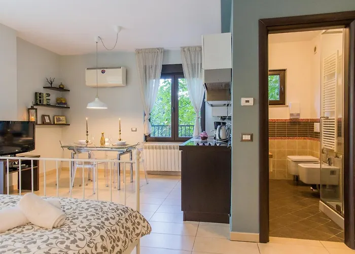 One Love Metropolitan Gardens Studio * Bukarest