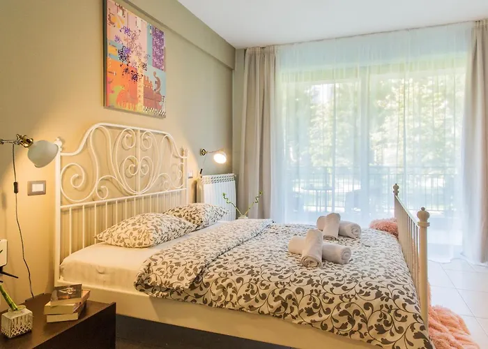 One Love Metropolitan Gardens Studio Apartament *